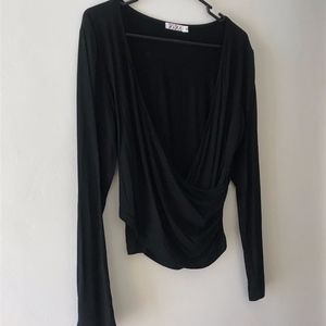 Black Wrap Crop Top - XL - Kira